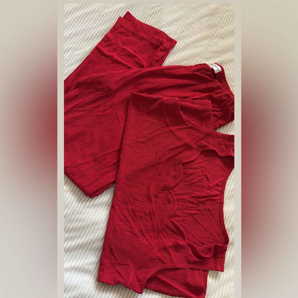 2 Piece Set - image 1